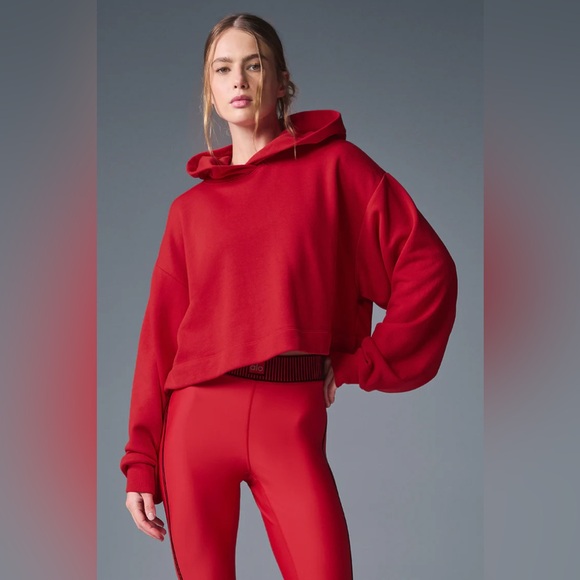 NWT Alo Yoga Bae Hoodie In‎ Bold Red LIMITED EDITION RARE Size Large - Picture 1 of 7